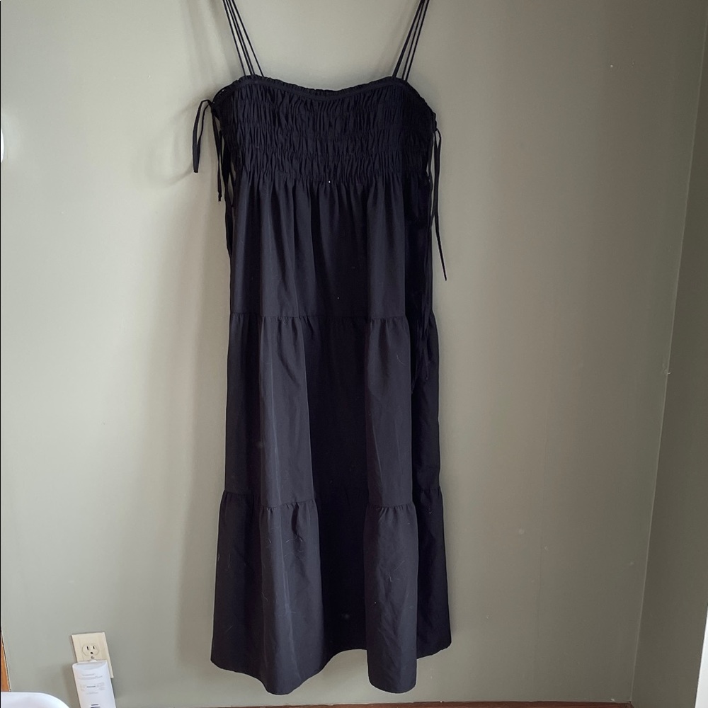black tiered zara dress